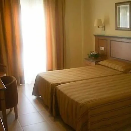 Mirador Hotel 3*